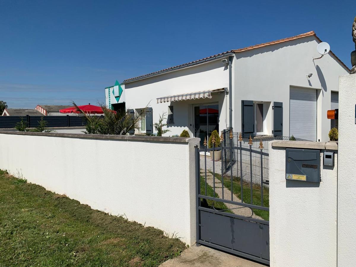 Gite Les Randonneurs Fontenay-le-Comte Eksteriør billede